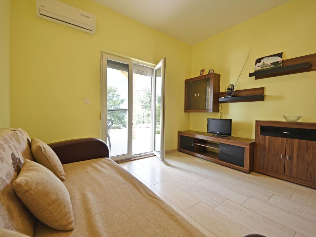 Apartment Ivan-5 By Interhome Maslenica Eksteriør billede