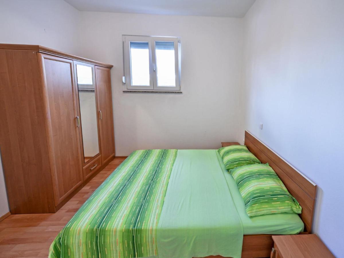 Apartment Ivan-5 By Interhome Maslenica Eksteriør billede